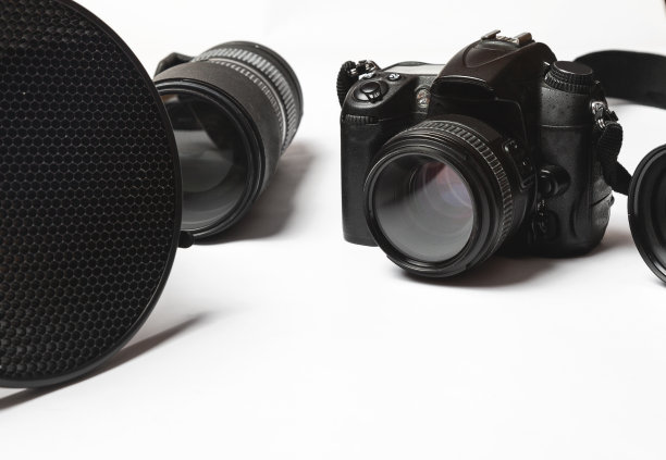 数码相机单反与镜头设备。照片的概念图片下载