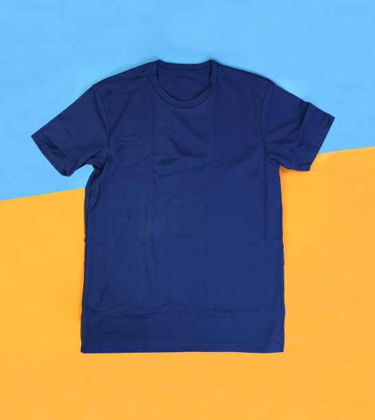 海军蓝前面的t恤上柔和的背景图片下载
