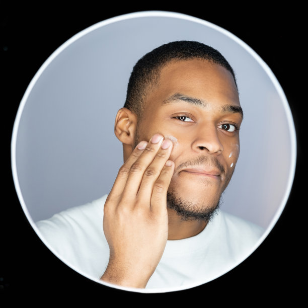 男士护肤面部护理男士涂抹护肤霜图片下载
