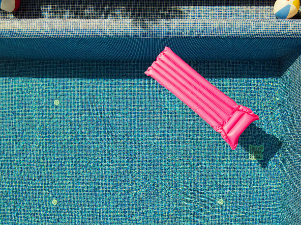 游泳池和暑假安塔利亚土耳其图片下载