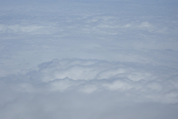 天空中的天坑。图片下载