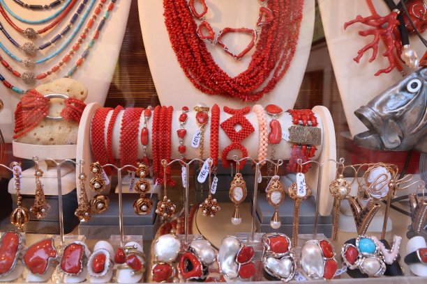 克罗地亚珊瑚jewelelry图片下载