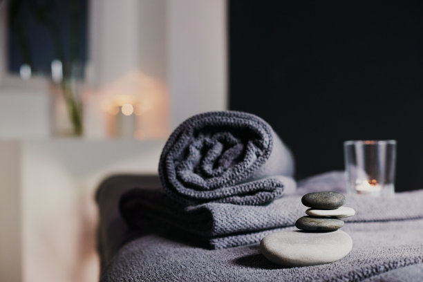 这是日间水疗中心的空房间图片下载