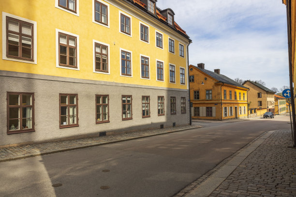 美丽的风景，古老的街道建筑乌普萨拉，瑞典，欧洲。旅游的概念。图片下载