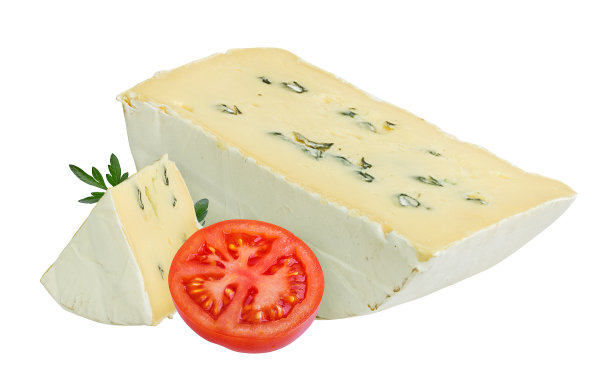 白色霉菌奶酪与番茄孤立在白色背景图片下载