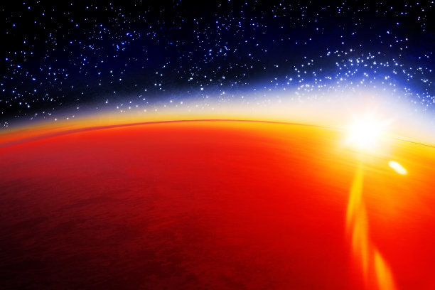 宇宙日落景观，宇宙日出在行星火星地平线上，星星，深蓝色的天空，黄色的太阳光线，红色的阳光辉光，天体观，抽象的外星星系，幻想外太空图片下载