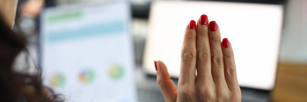 办公室女职员图片下载