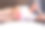 亚洲女性胃痛，女性腹痛，经期痉挛或经前综合症躺在沙发上图片下载