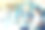 十几岁的男孩在大学校园里和女同学聊天图片下载