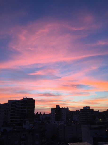 日落在蒙得维的亚图片下载