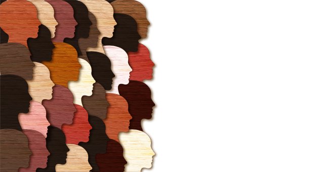 多元文化社会和国际宽容庆祝多元文化和非洲、亚洲、美国和高加索文化的融合和作为一个多元文化群体的骄傲。图片下载