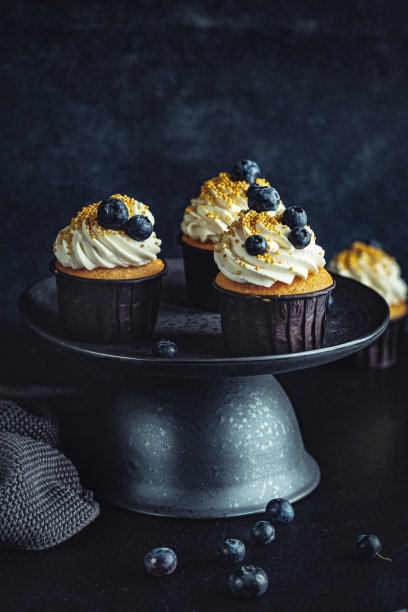 香草纸杯蛋糕图片下载