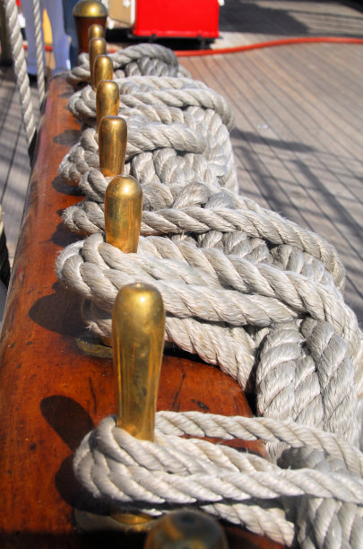 青铜保护销和卷绳-帆船图片下载