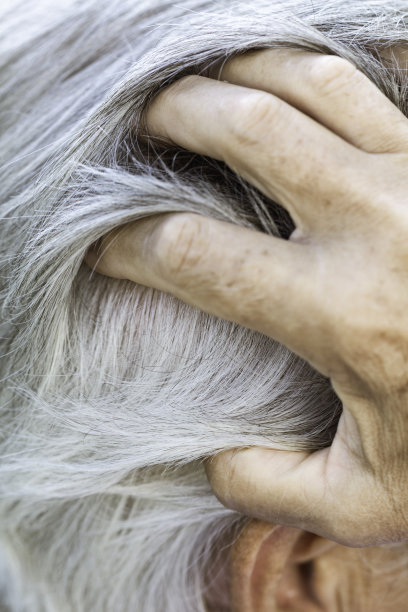 衰老的过程图片下载