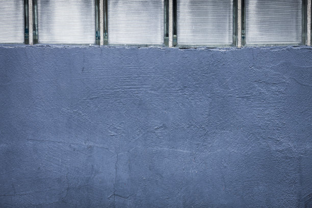 蓝色的墙和玻璃砖图片下载