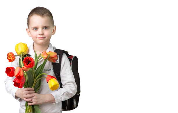 一个拿着一束花，背景是白色的男生图片下载