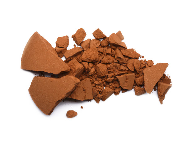 破碎的面粉孤立在白色图片下载