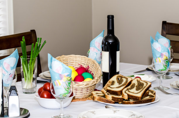 复活节表设置图片下载