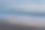 海砂的夜晚。日落后海边的蓝色时光图片下载