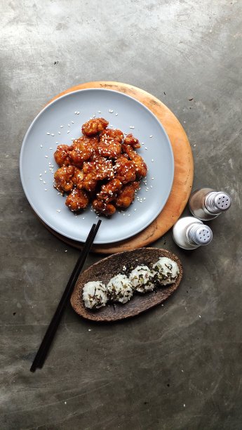 美味的韩国餐图片下载