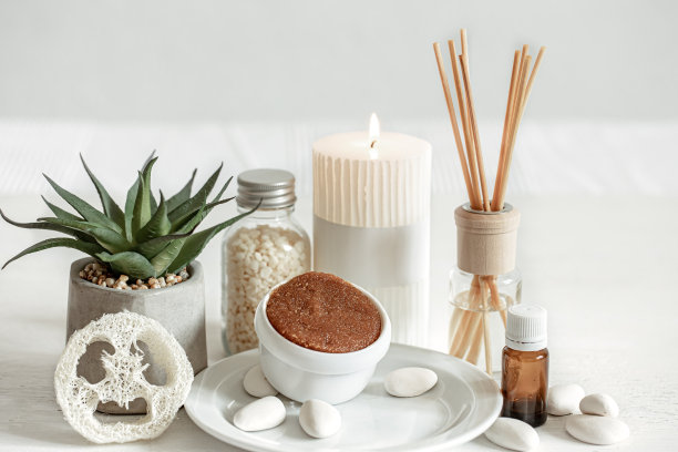 Spa成分与芳香棒，芳香油和身体护理产品。图片下载