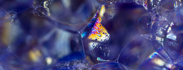 泡沫。抽象背景从泡沫和肥皂泡沫。图片下载