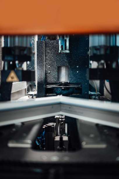 现代数控机床加工图片下载