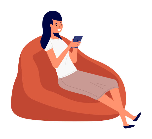 年轻女孩看手机查看社交图片下载