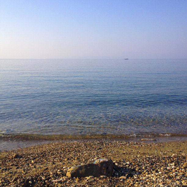 海滩和大海图片下载