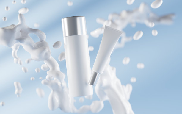 乳脂化妆品在蓝色的背景。白色化妆品瓶和管与银盖子牛奶飞溅。清洁皮肤，护理面部或身体。逼真的3d插图，模拟宣传海报图片下载