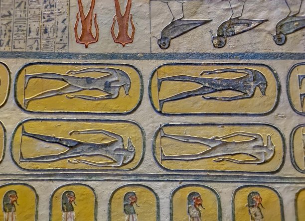 埃及卢克索帝王谷法老墓内部图片下载