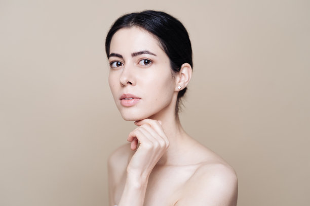 美女肖像女人的脸与自然皮肤图片下载