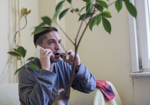 用高汤盛饼干图片下载