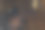 非常漂亮的抽象照片。通过将金色和黑色的丙烯酸颜料混合在一起，你可以得到一个时尚、潮流的背景，可以点缀任何一个时尚博客。图片下载