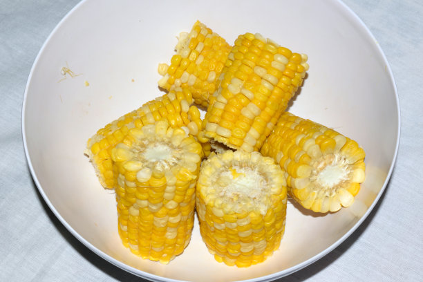 碗里的玉米图片下载