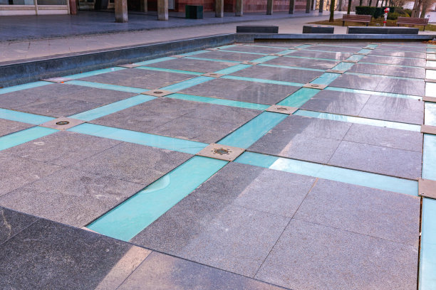 空的喷泉冬天图片下载