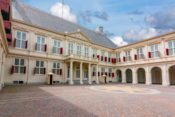 荷兰海牙皇家宫殿(Noordeinde)图片下载