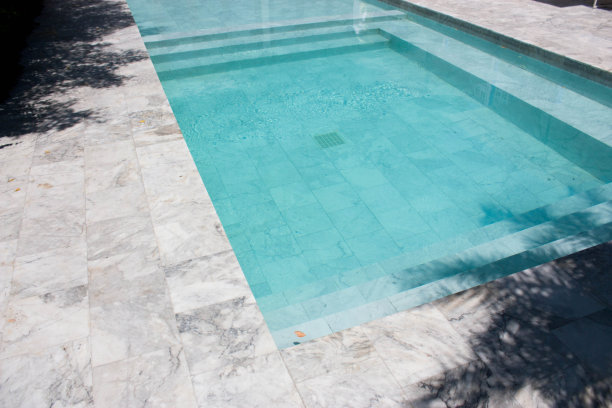 游泳池图片下载