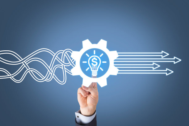 触摸屏上的创新金融解决方案概念图片下载