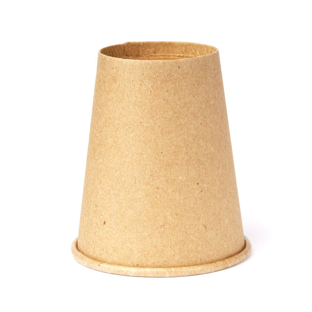 由生态材料制成的纸杯倒置，孤立在白色上。图片下载