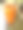 木桌上的杯子里装着橙汁胡萝卜汁图片下载