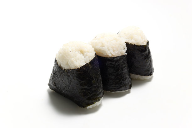 白色背景中的饭团午餐图片下载