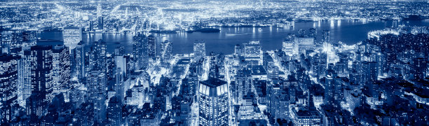 曼哈顿帝国大厦夜间鸟瞰图图片下载