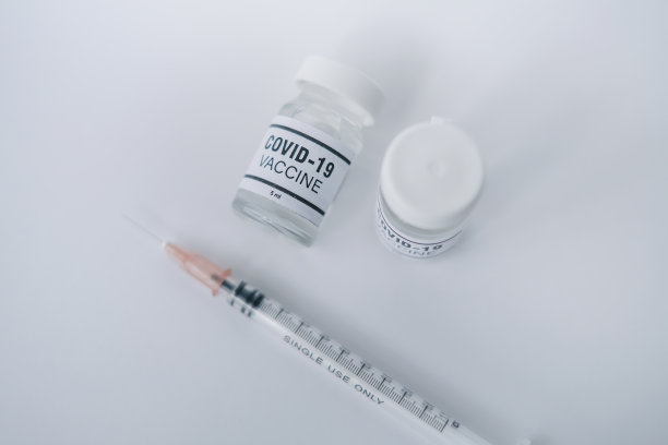 COVID-19接种设备图片下载