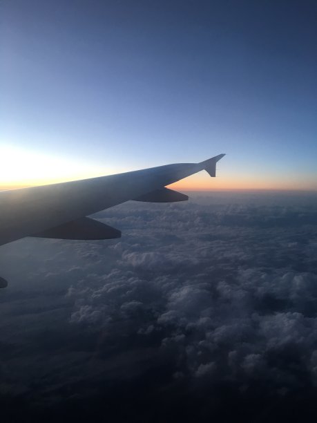 在飞机上图片下载