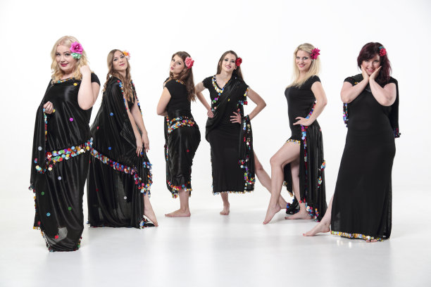 跳舞组构成图片下载