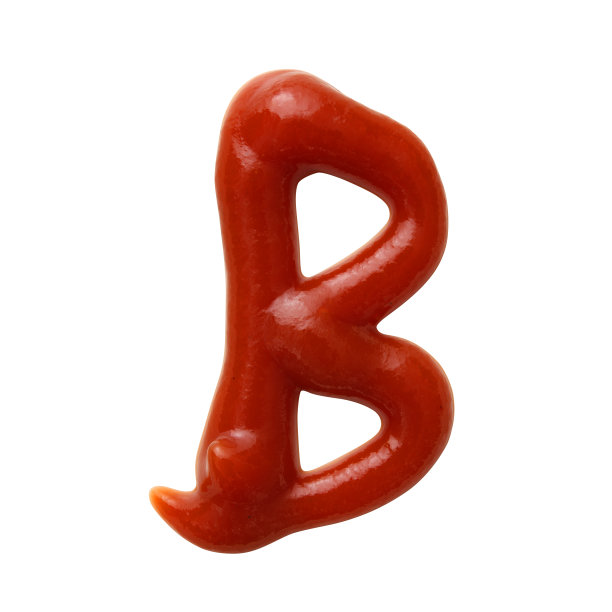 孤立的照片大写字母B写在番茄酱在白色的背景图片下载