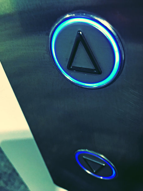 电梯控制面板图片下载