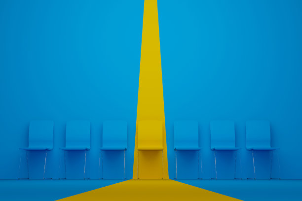 出色的椅子。黄色椅子在人群中很显眼。人力资源管理和招聘业务理念。三维演示图片下载