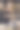在专业厨房里做冰淇淋的男人图片下载